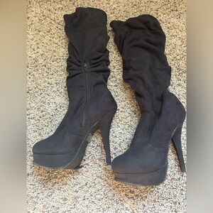 Black suede heel boots size 8